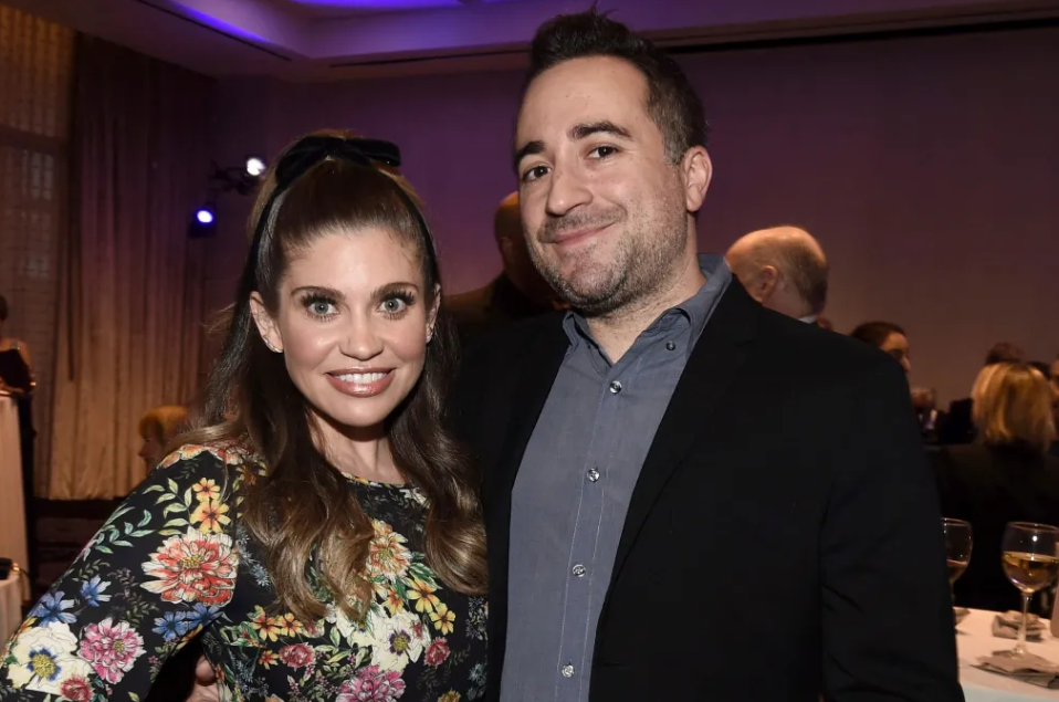danielle fishel net worth